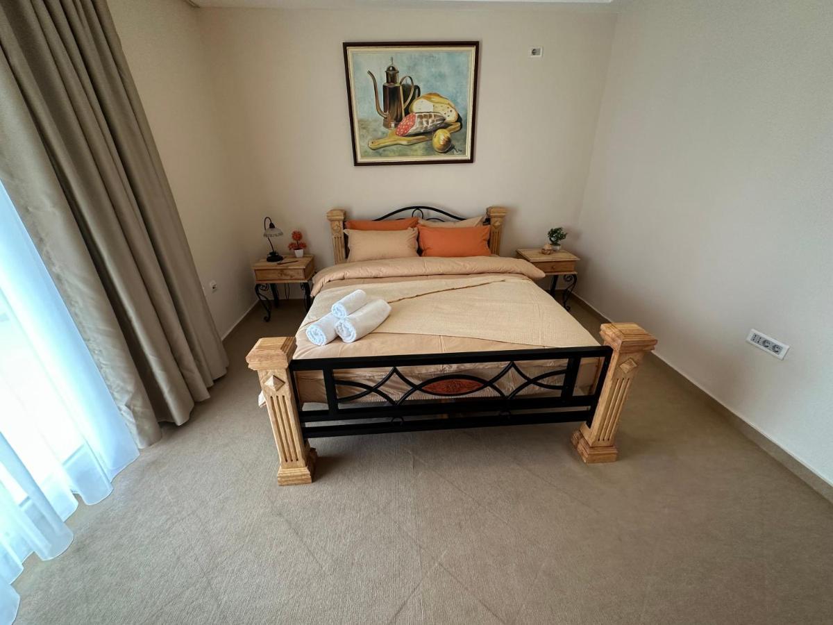 Vila Danica Tivat Apartamento Exterior foto