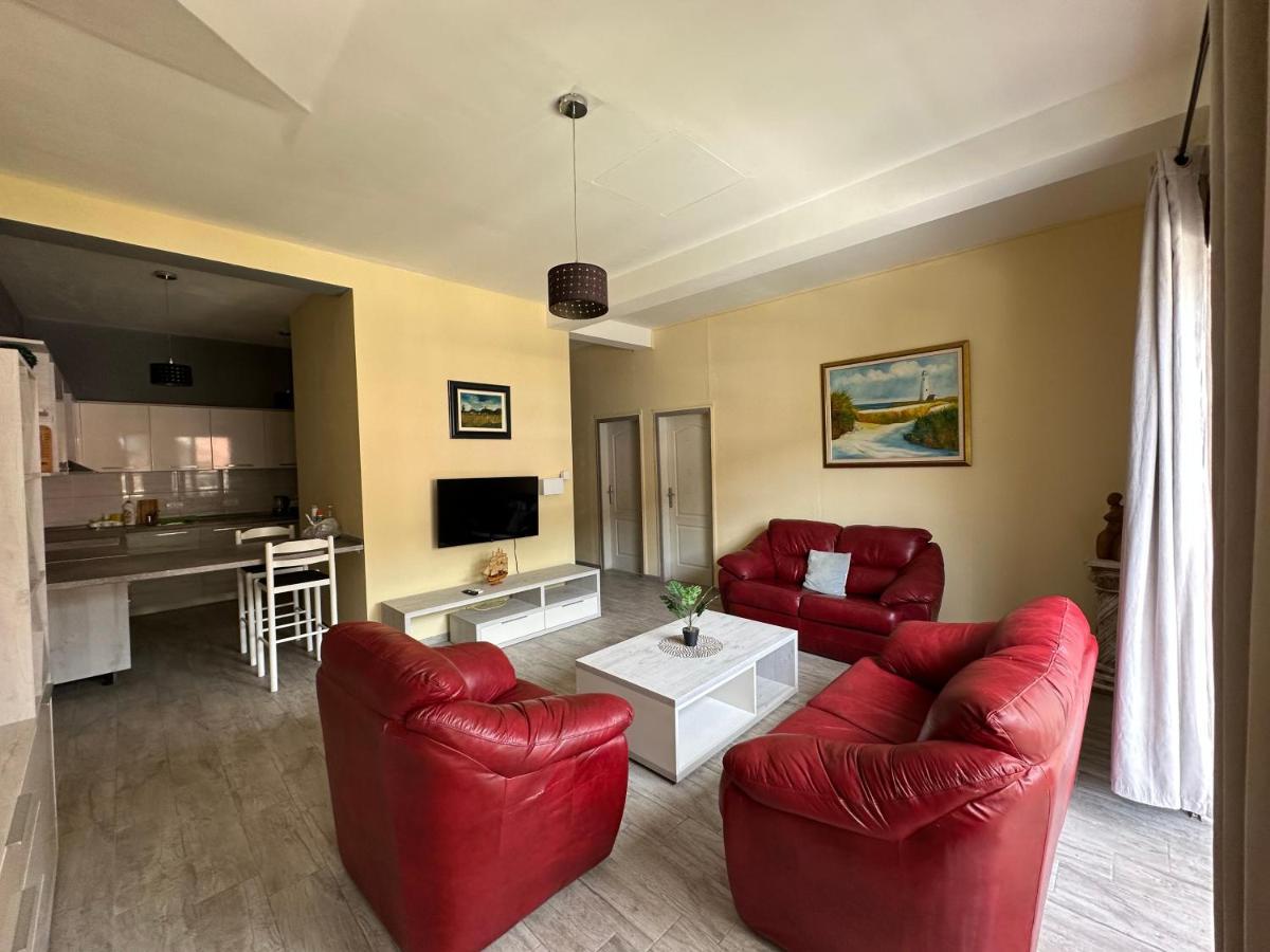 Vila Danica Tivat Apartamento Exterior foto