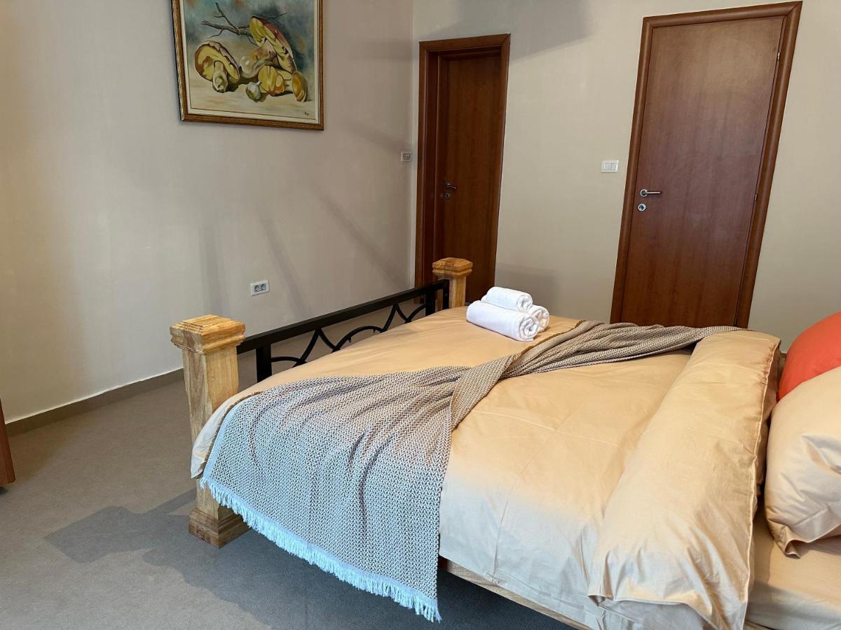 Vila Danica Tivat Apartamento Exterior foto