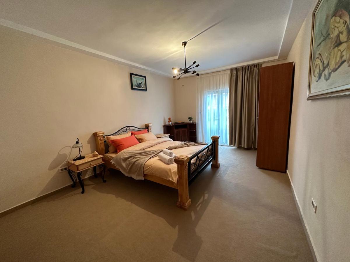 Vila Danica Tivat Apartamento Exterior foto